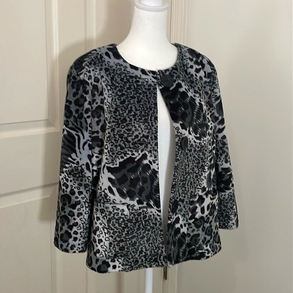 Ruby Rd. Women's Animal Print Lined Faux Fur Layering Jacket Size 8